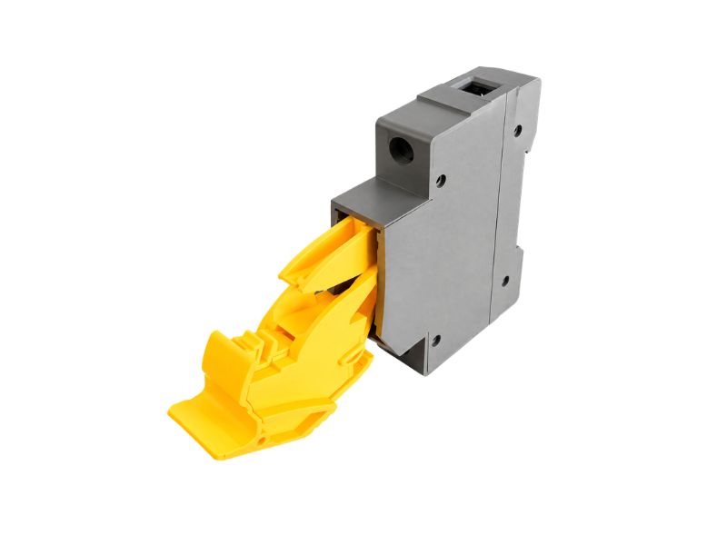 PV-30 photovoltaic fuse holder with open fuse carrier